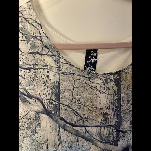 NEXT Printed Blouse, with pleated back - Picture 3 of 5